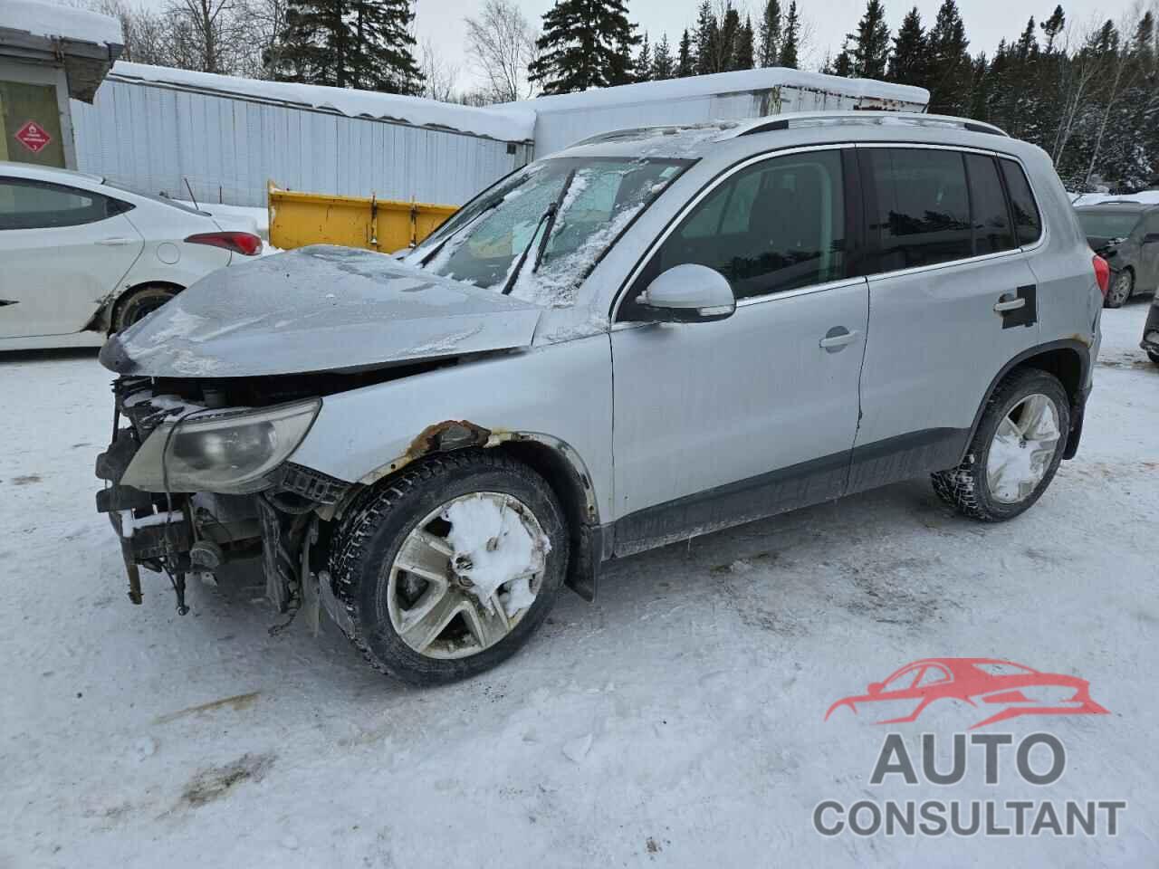 VOLKSWAGEN TIGUAN 2011 - WVGBV7AX5BW564592