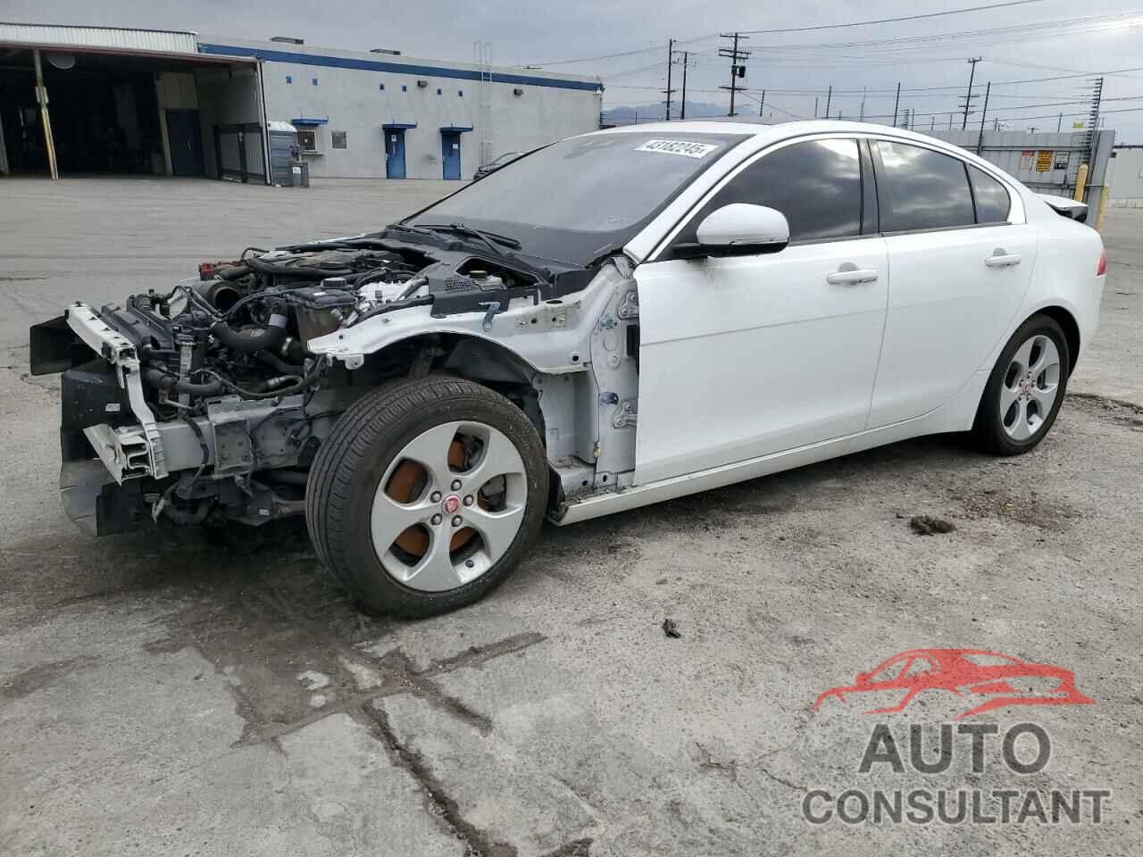 JAGUAR XE 2018 - SAJAR4FX5JCP27402
