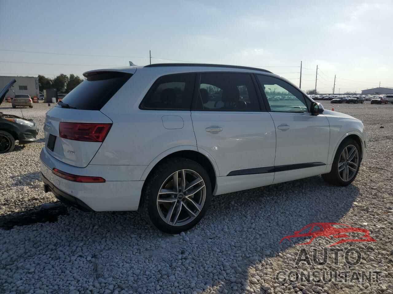 AUDI Q7 2018 - WA1VAAF72JD050173