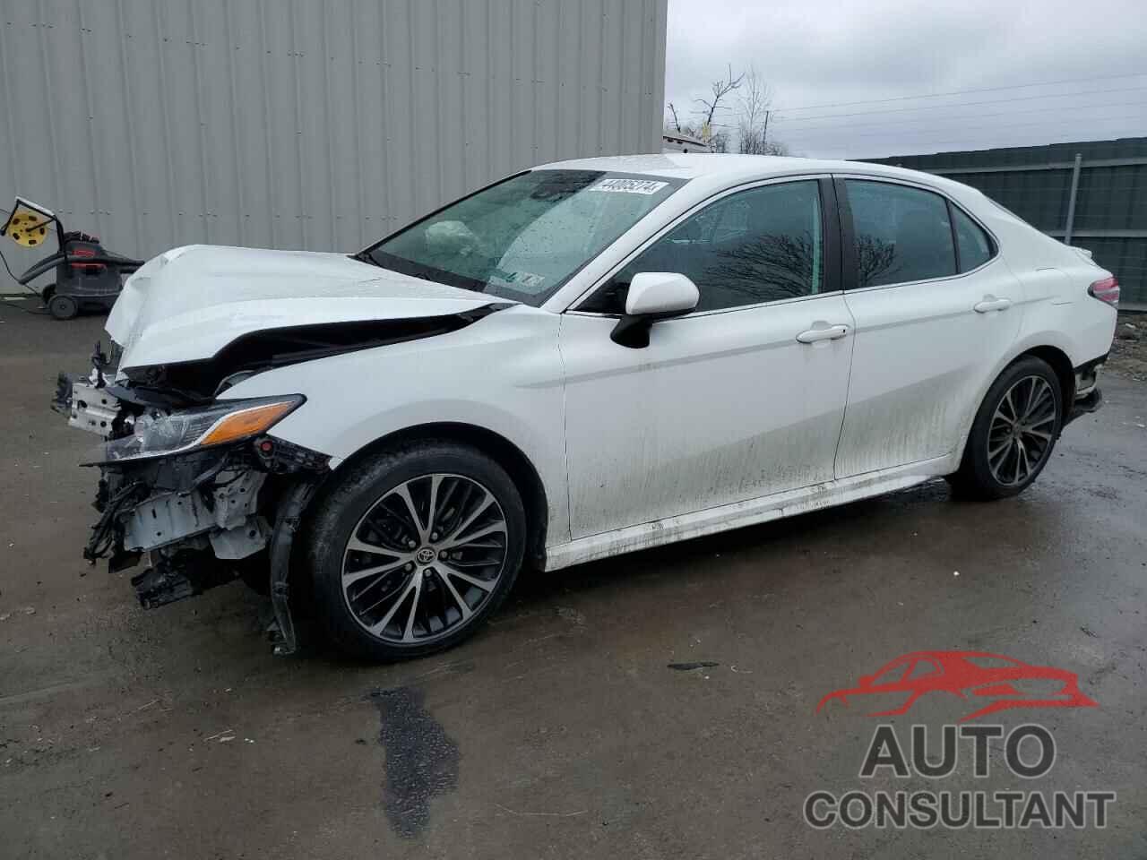 TOYOTA CAMRY 2020 - 4T1G11AKXLU362167