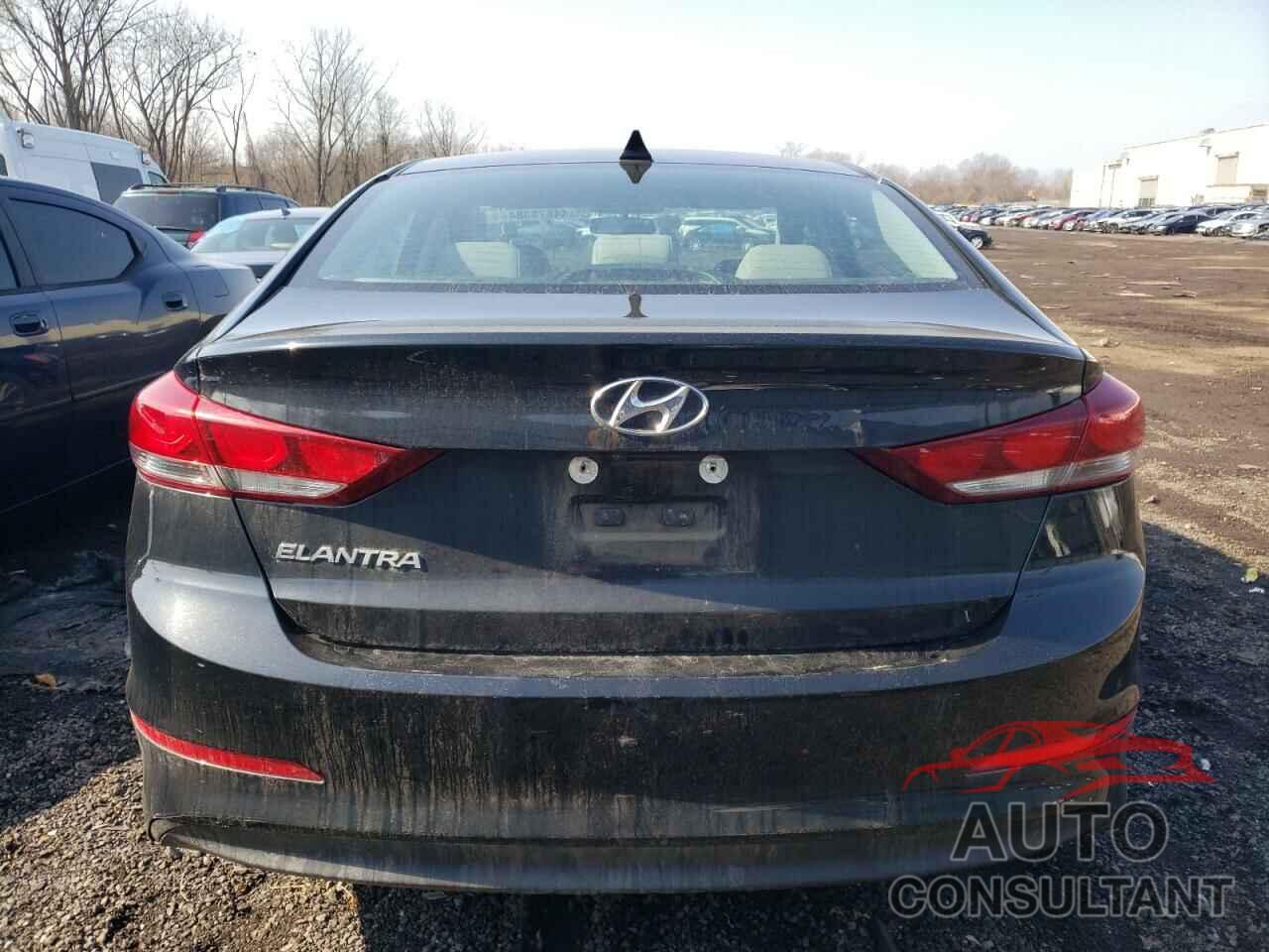 HYUNDAI ELANTRA 2018 - 5NPD84LF0JH385467