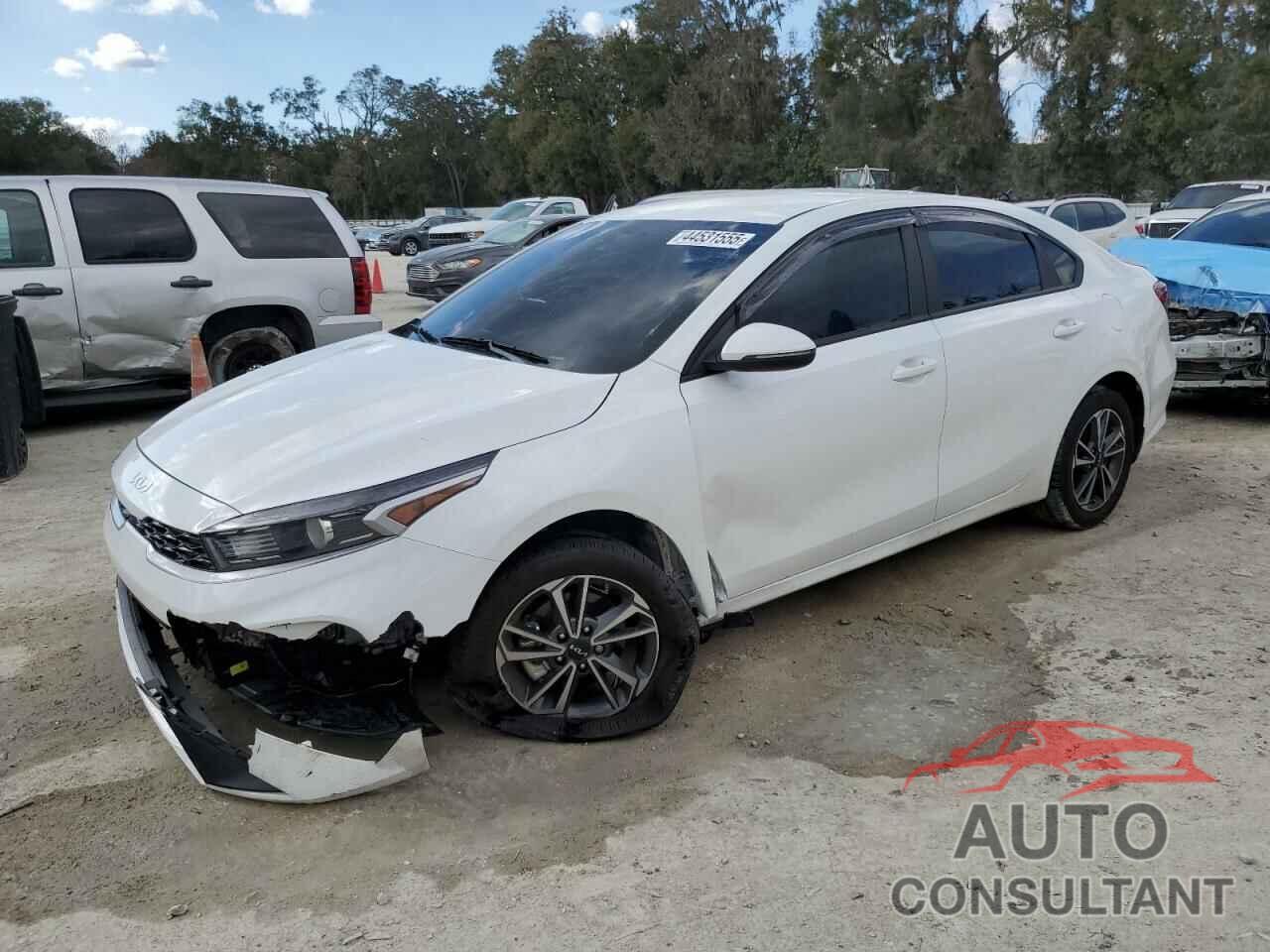 KIA FORTE 2023 - 3KPF24AD8PE527458