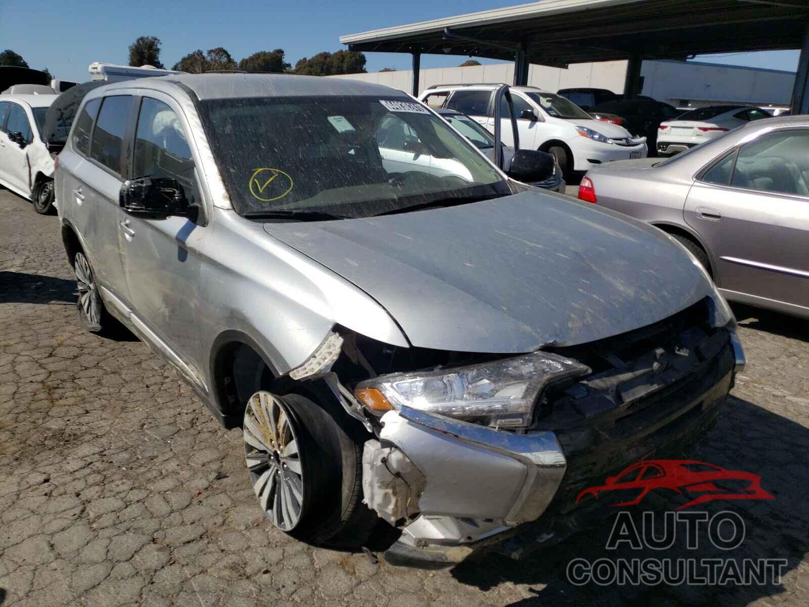 MITSUBISHI OUTLANDER 2020 - JA4AZ3A32LZ026842