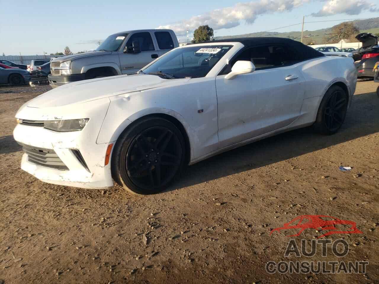 CHEVROLET CAMARO 2018 - 1G1FB3DX7J0114861