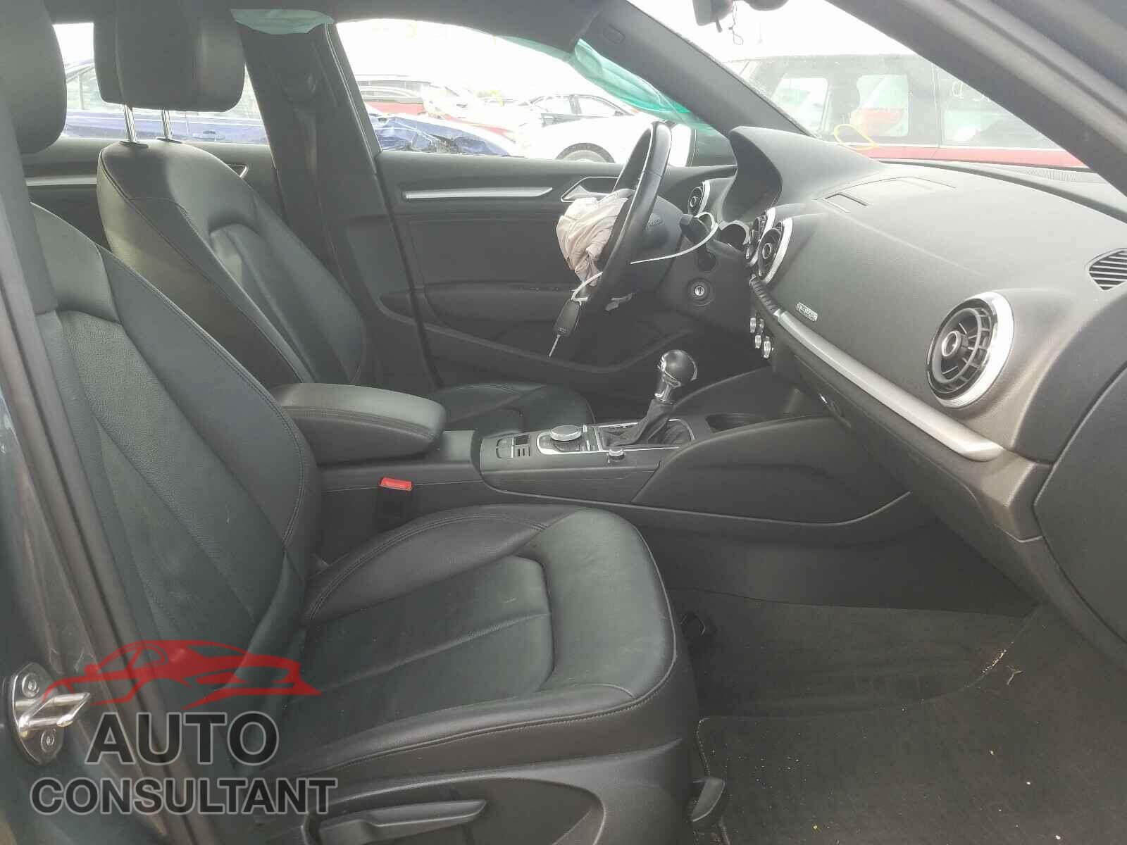 AUDI A3 2016 - WAUB8GFF8G1030421