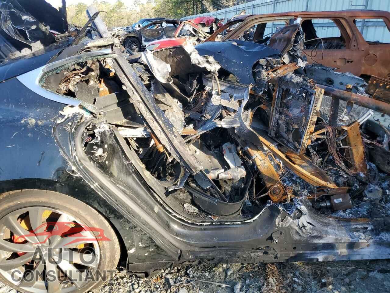 TESLA MODEL S 2016 - 5YJSA1E4XGF137739