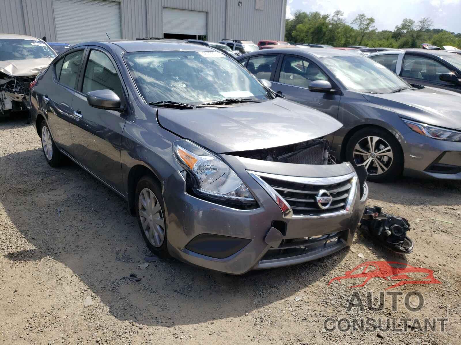 NISSAN VERSA 2017 - 3N1CN7AP3HL868241