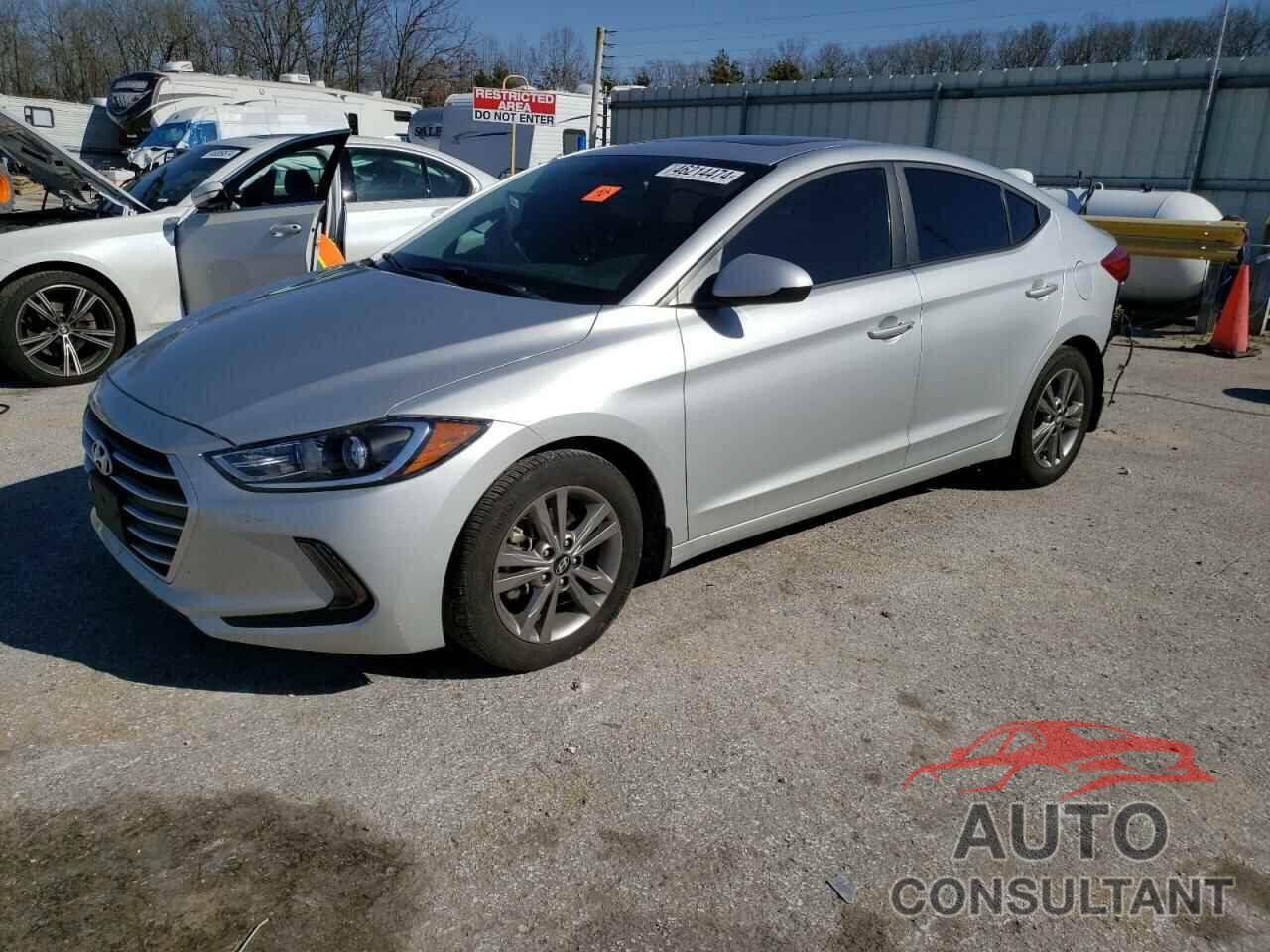 HYUNDAI ELANTRA 2018 - 5NPD84LF3JH269826