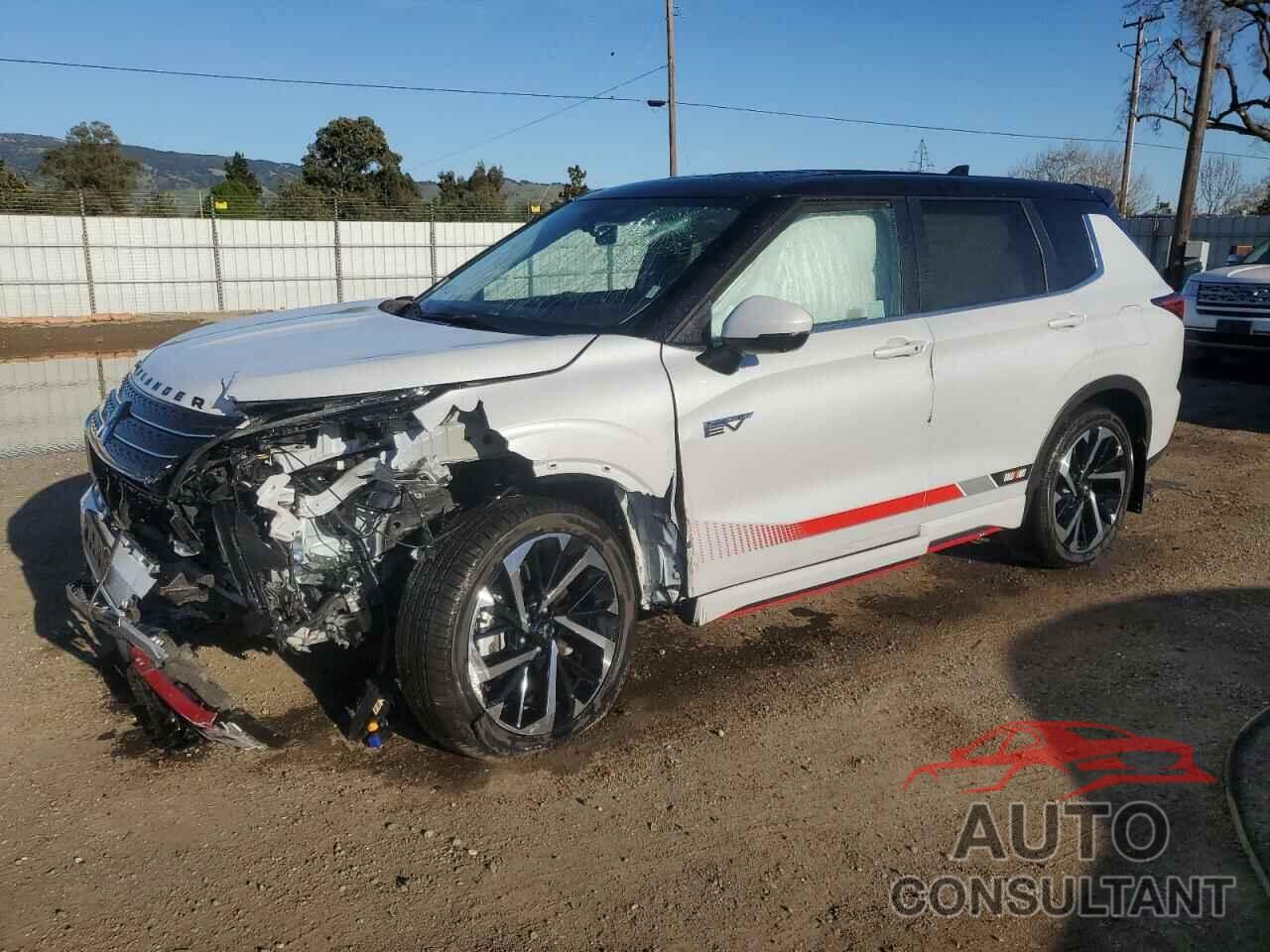 MITSUBISHI OUTLANDER 2024 - JA4T5VA92RZ062110