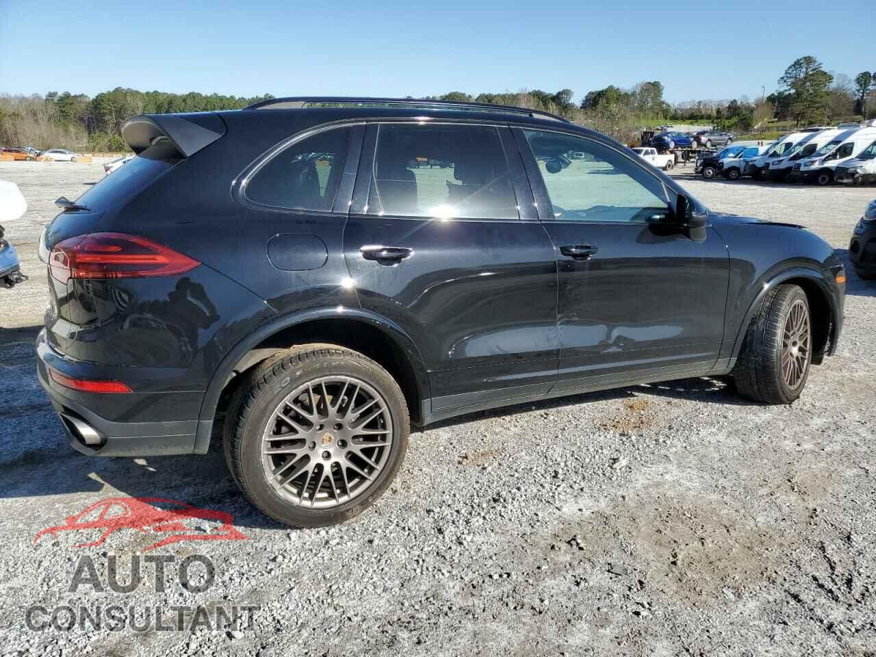 PORSCHE CAYENNE 2017 - WP1AA2A22HKA82552