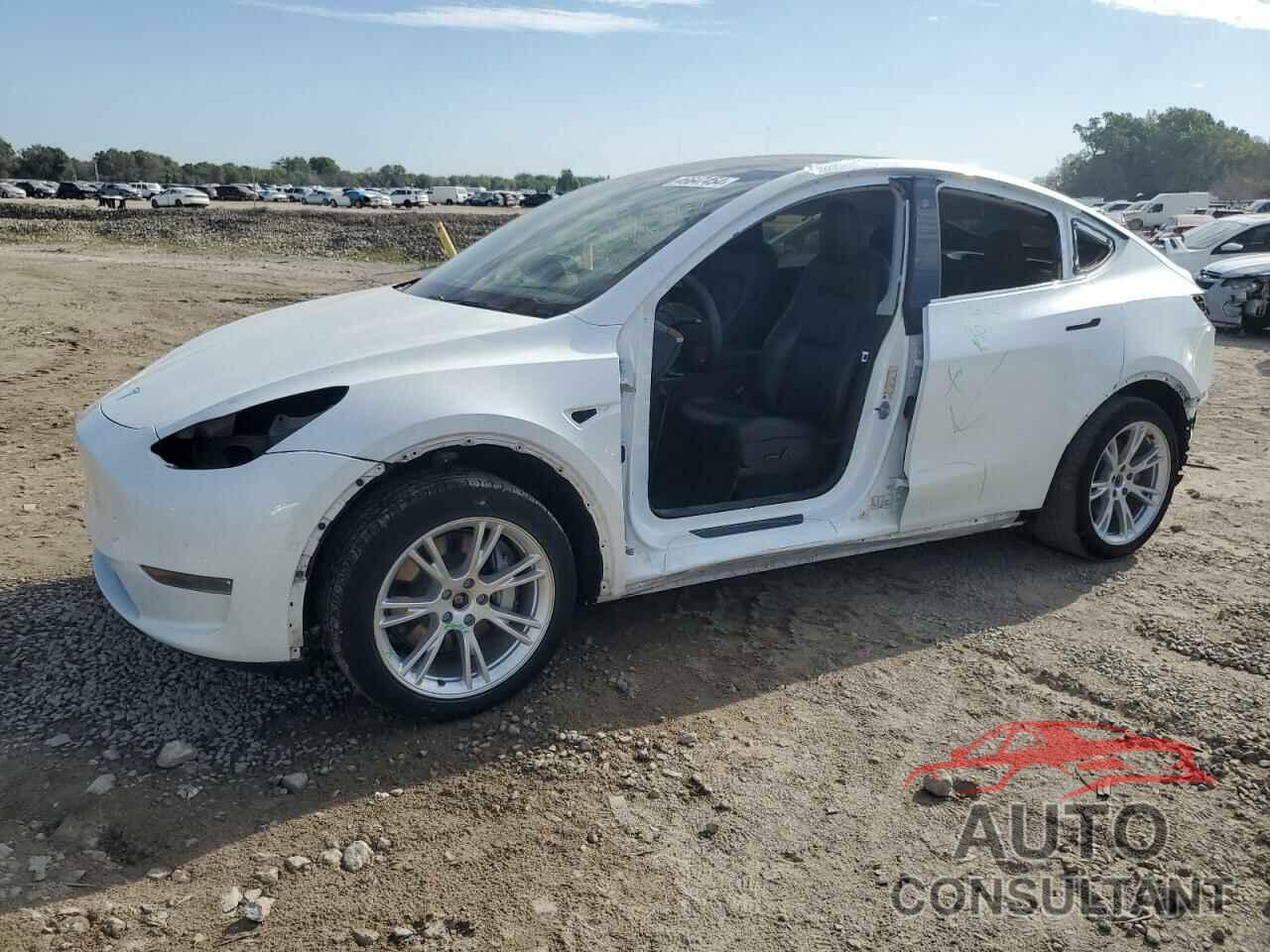 TESLA MODEL Y 2021 - 5YJYGDEE9MF085731