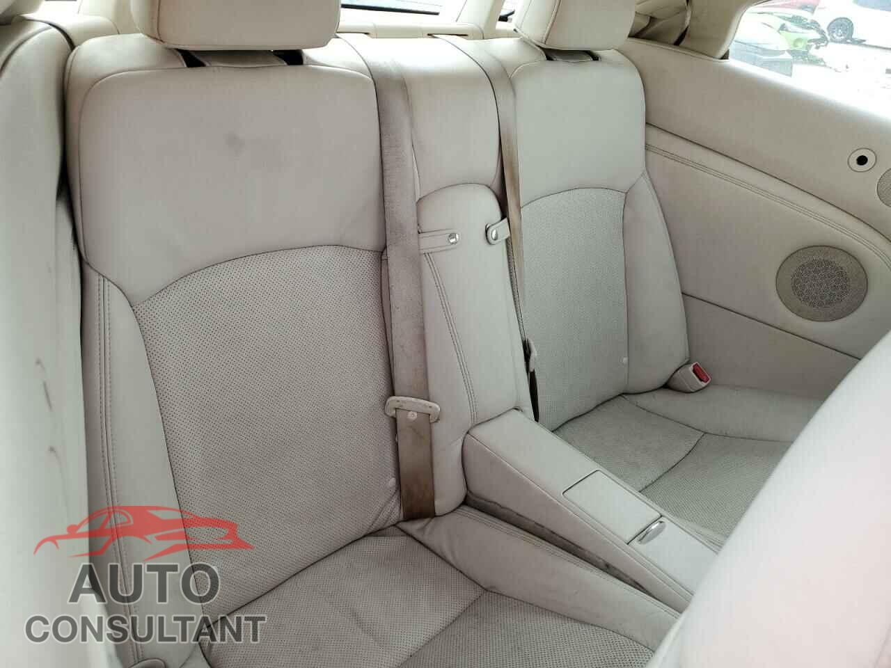 LEXUS IS 2010 - JTHFF2C2XA2500978