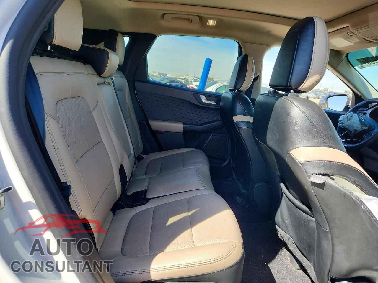 FORD ESCAPE 2020 - 1FMCU0DZ3LUA39622