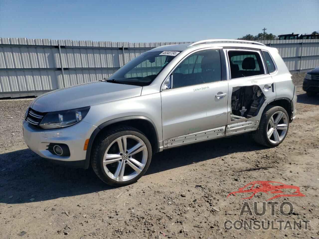 VOLKSWAGEN TIGUAN 2016 - WVGBV7AX8GW055622