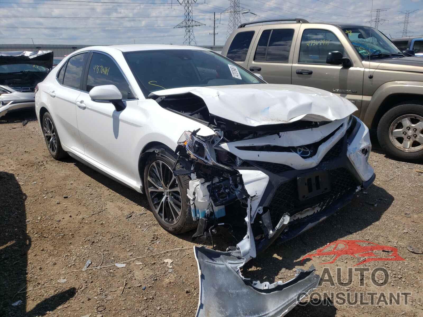 TOYOTA CAMRY 2019 - 4T1B11HK2KU829077
