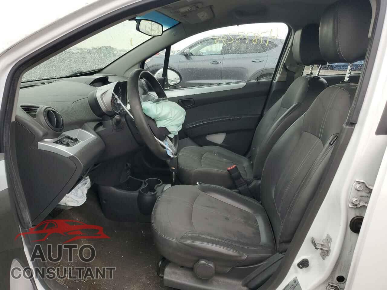 CHEVROLET SPARK 2015 - KL8CD6S93FC738214