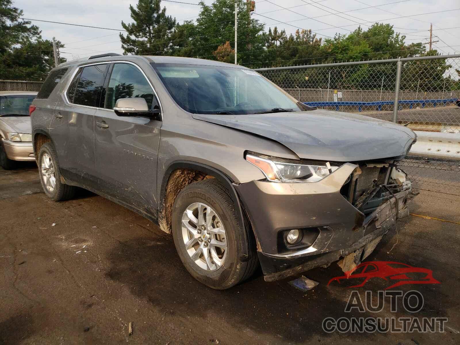 CHEVROLET TRAVERSE 2018 - 1GNERGKW3JJ164139