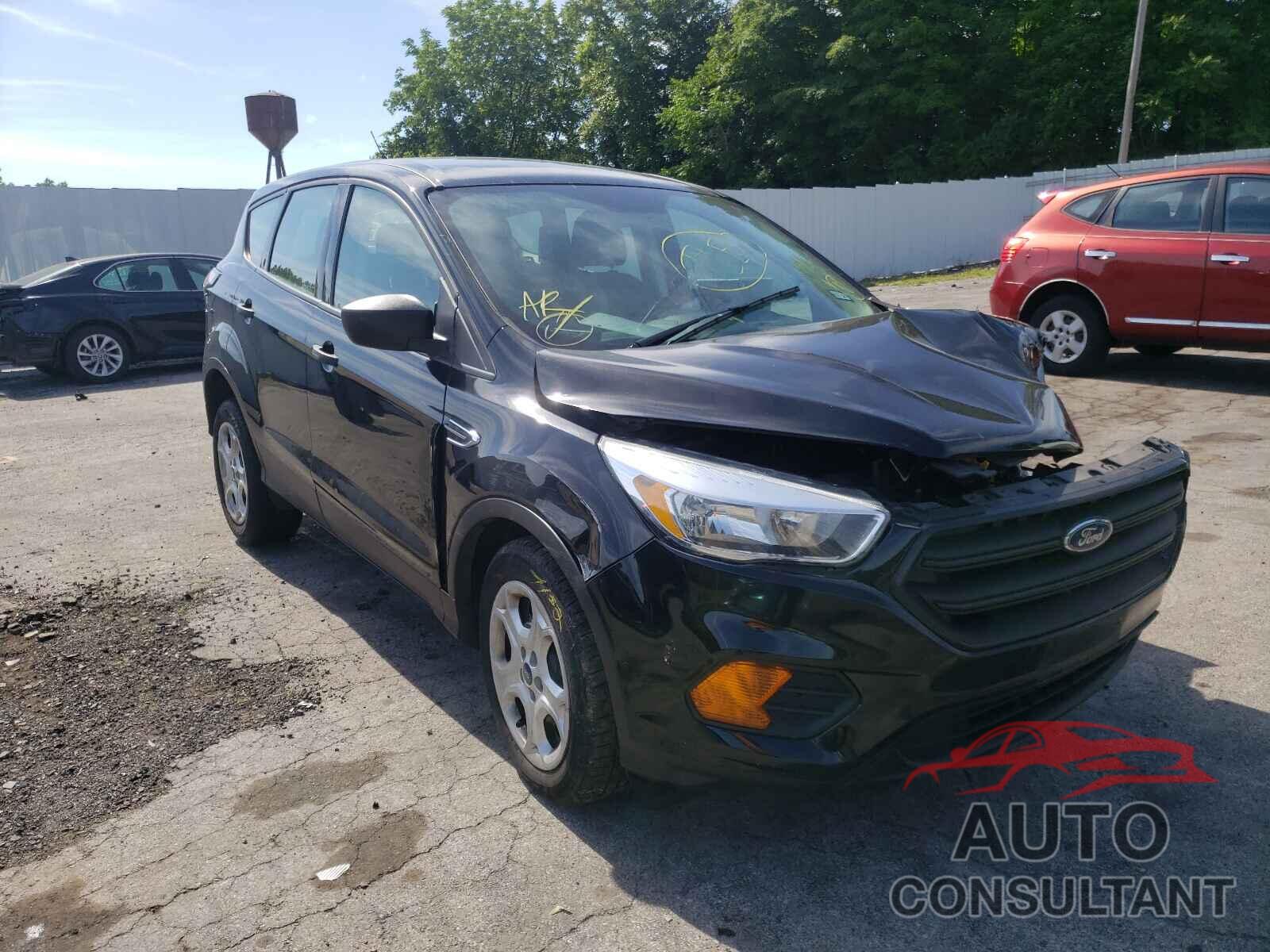 FORD ESCAPE 2017 - 1FMCU0F76HUA81219