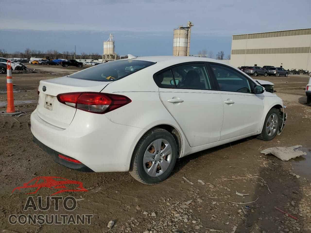 KIA FORTE 2017 - 3KPFK4A7XHE045683