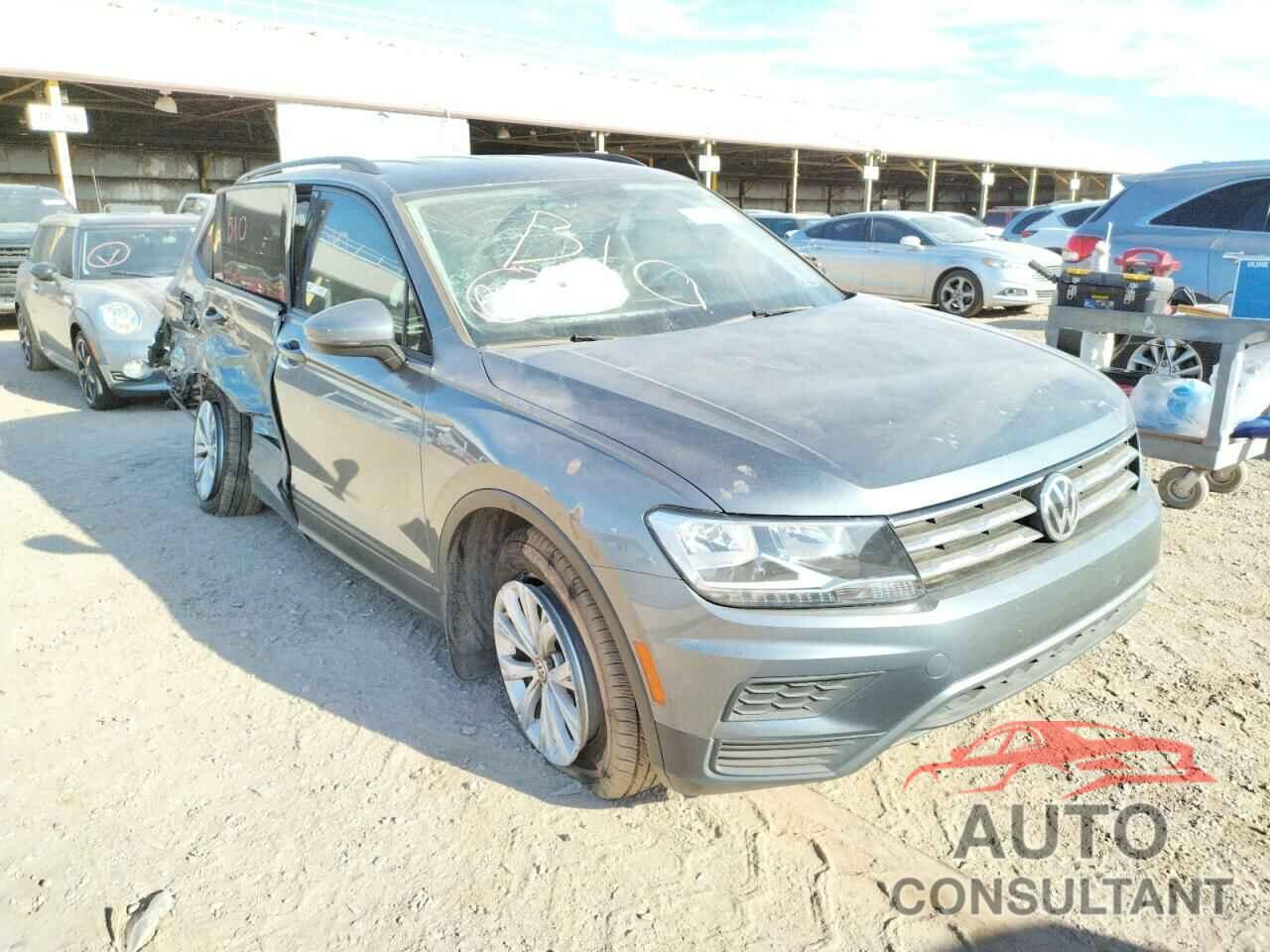 VOLKSWAGEN TIGUAN 2019 - 3VV1B7AX0KM013805