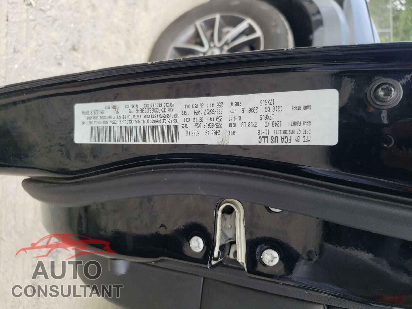 DODGE JOURNEY 2018 - 3C4PDCAB6JT528876