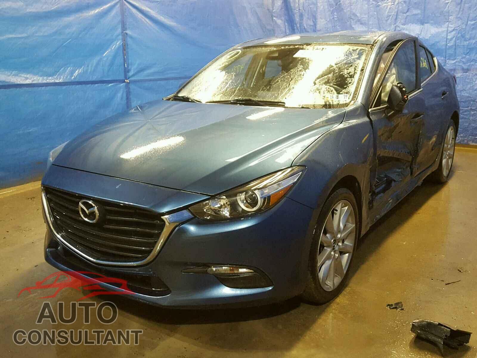MAZDA 3 2017 - 3MZBN1V7XHM103034