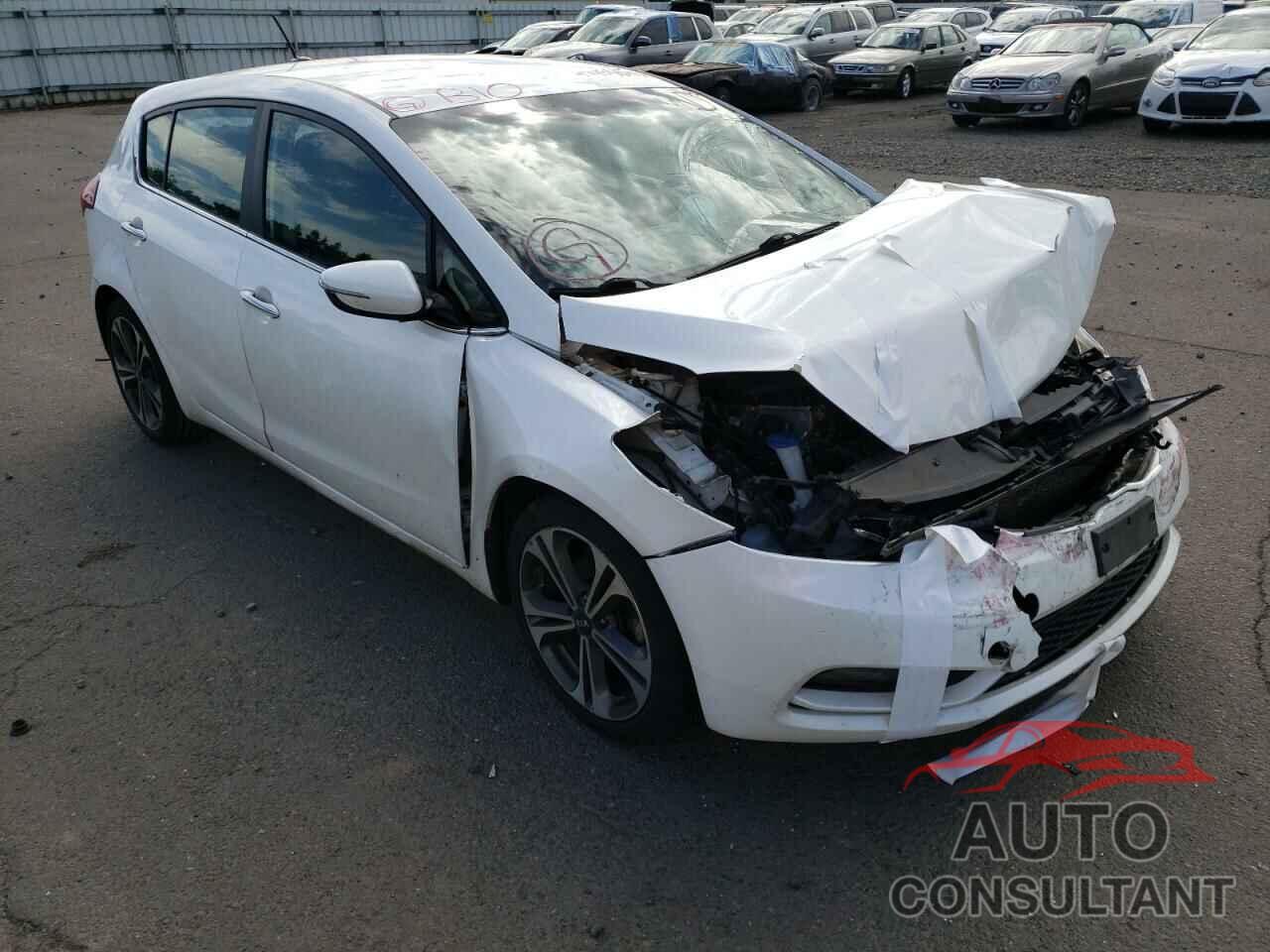 KIA FORTE 2016 - KNAFX5A82G5490815