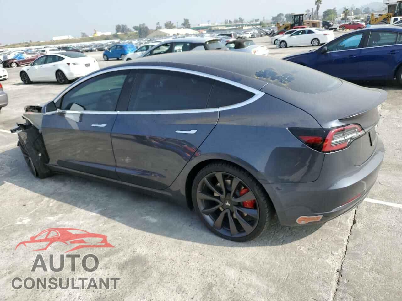 TESLA MODEL 3 2020 - 5YJ3E1EC2LF669268