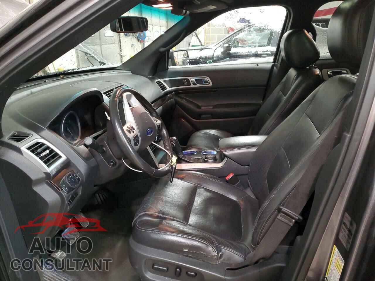 FORD EXPLORER 2011 - 1FMHK8F89BGA14624