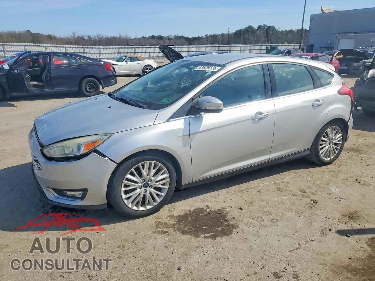 FORD FOCUS 2016 - 1FADP3N25GL302889