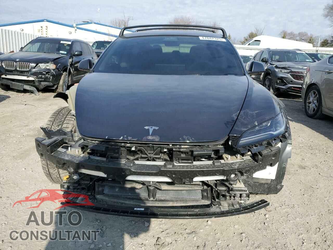TESLA MODEL 3 2024 - 5YJ3E1EB7RF788403
