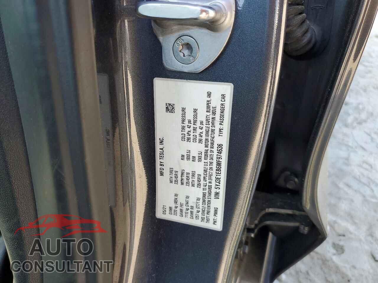 TESLA MODEL 3 2021 - 5YJ3E1EB6MF974636