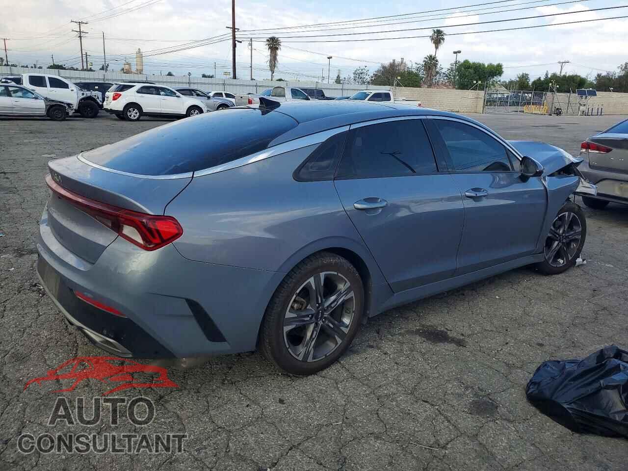KIA K5 2022 - 5XXG34J29NG118051