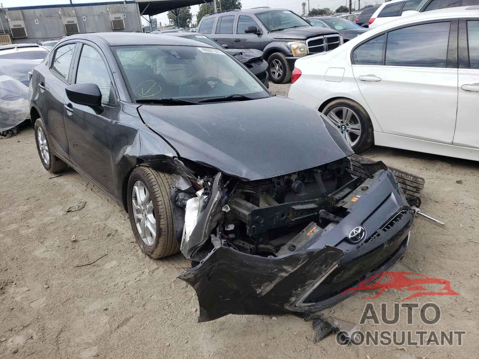 TOYOTA YARIS 2018 - 3MYDLBYV5JY321626