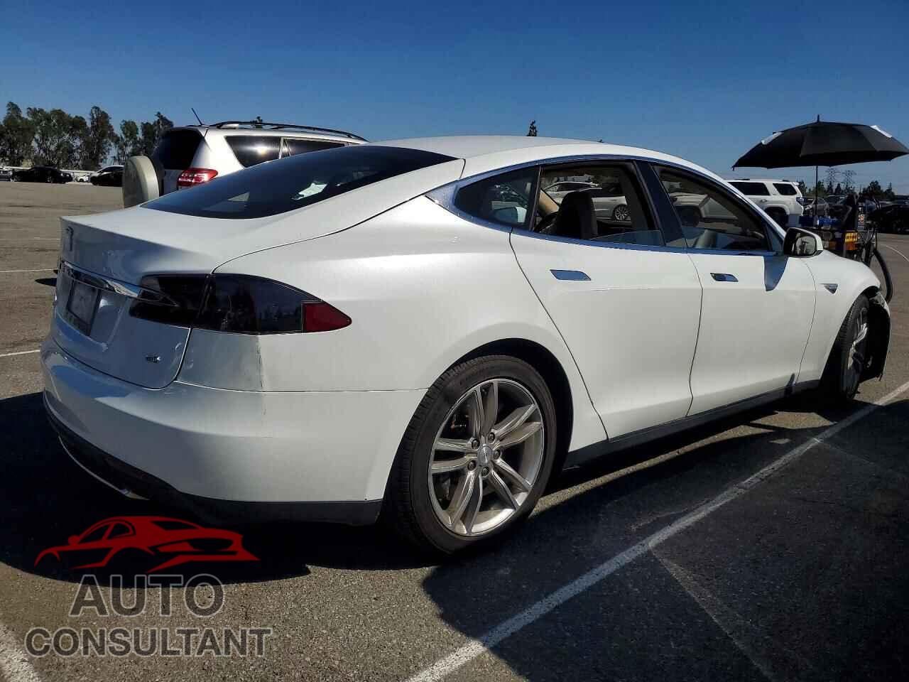 TESLA MODEL S 2013 - 5YJSA1BG5DFP09844