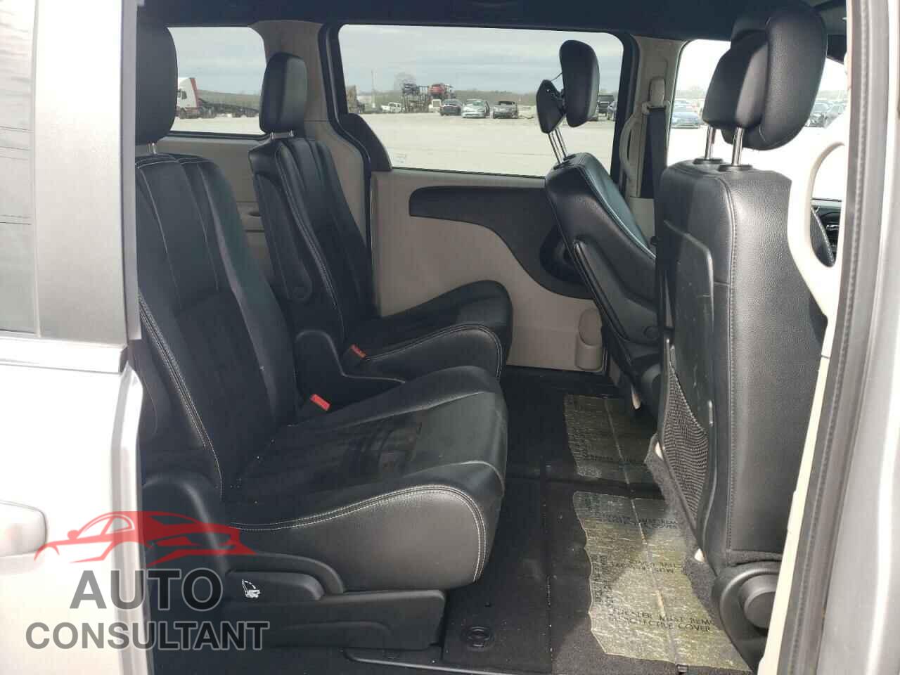 DODGE CARAVAN 2017 - 2C4RDGCG5HR685675