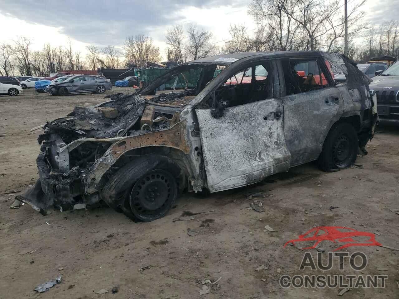 TOYOTA RAV4 2024 - 2T3F1RFVXRC453857