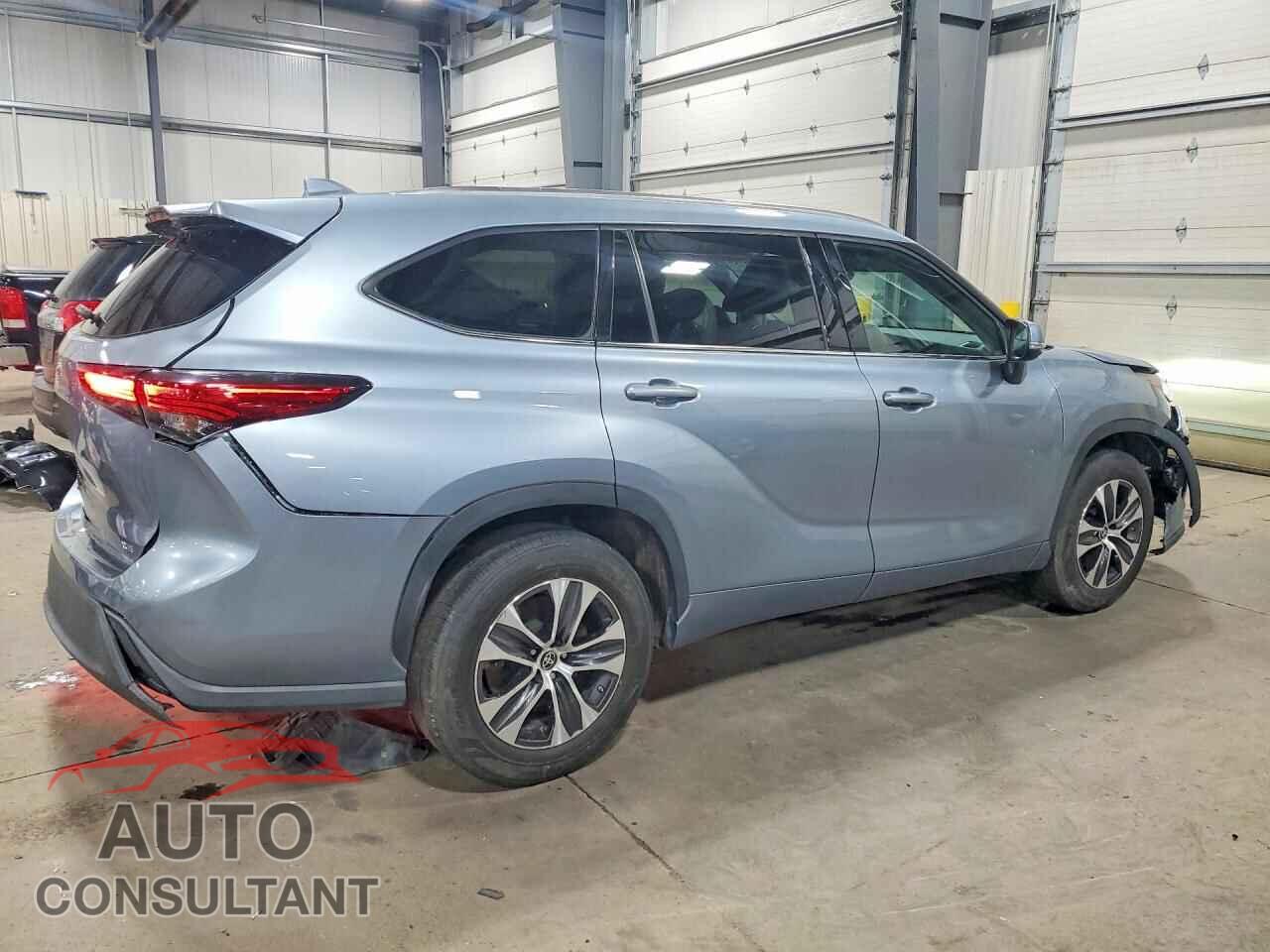 TOYOTA HIGHLANDER 2021 - 5TDGZRAH5MS080881