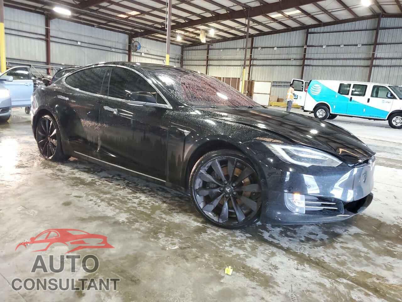 TESLA MODEL S 2018 - 5YJSA1E27JF293551