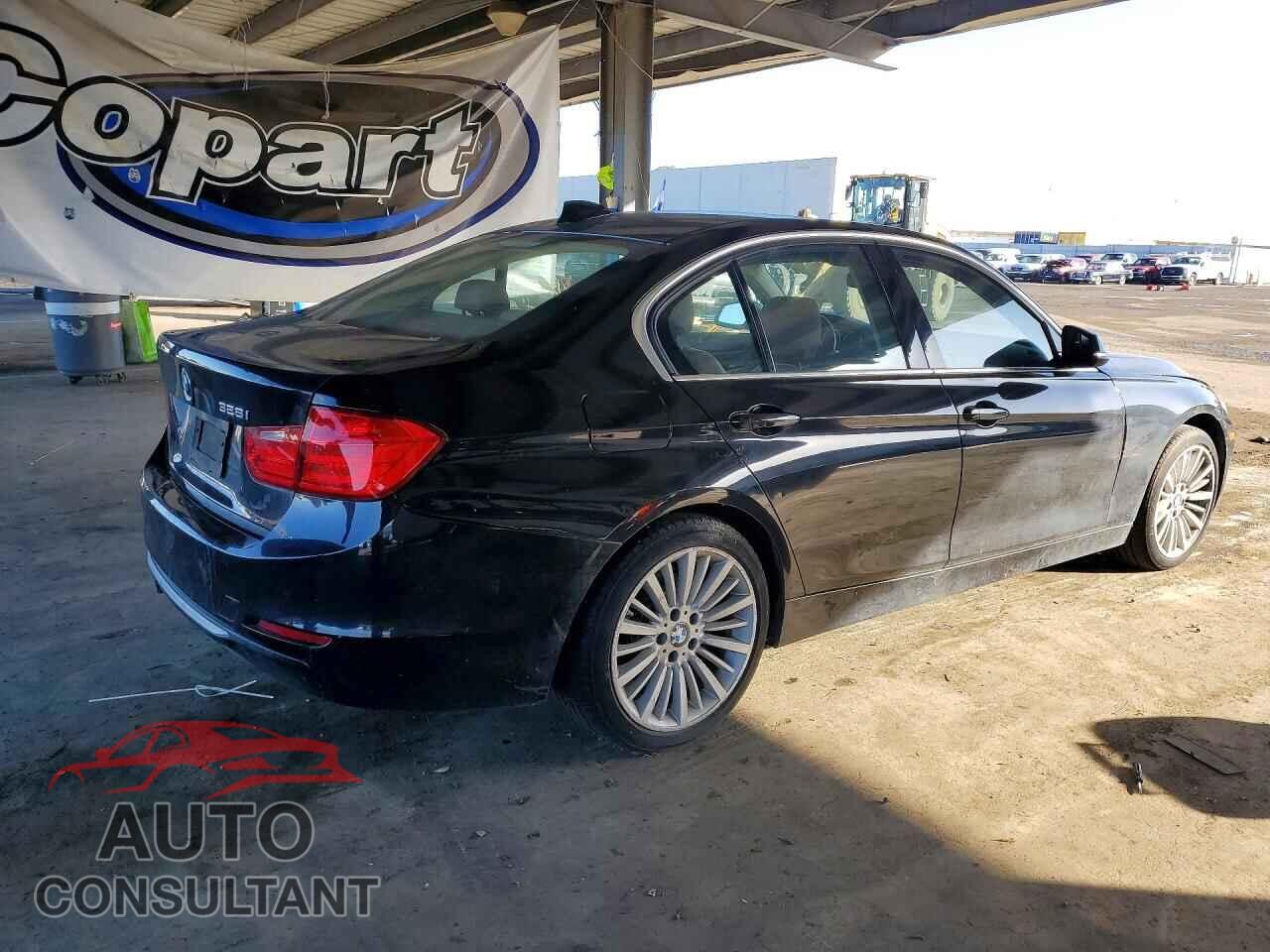 BMW 3 SERIES 2012 - WBA3A5C50CF340455