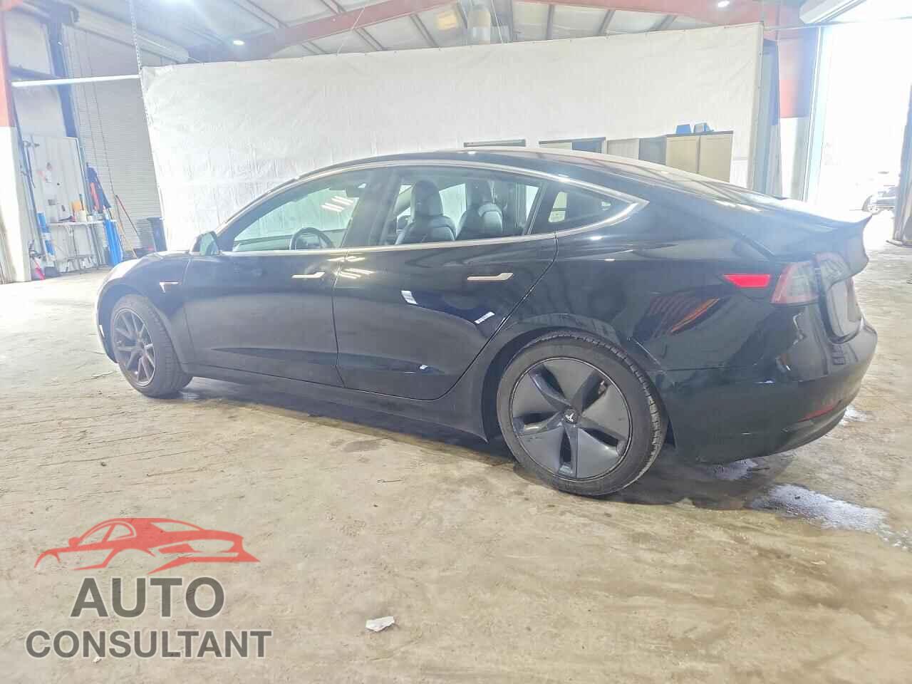 TESLA MODEL 3 2018 - 5YJ3E1EA2JF044302