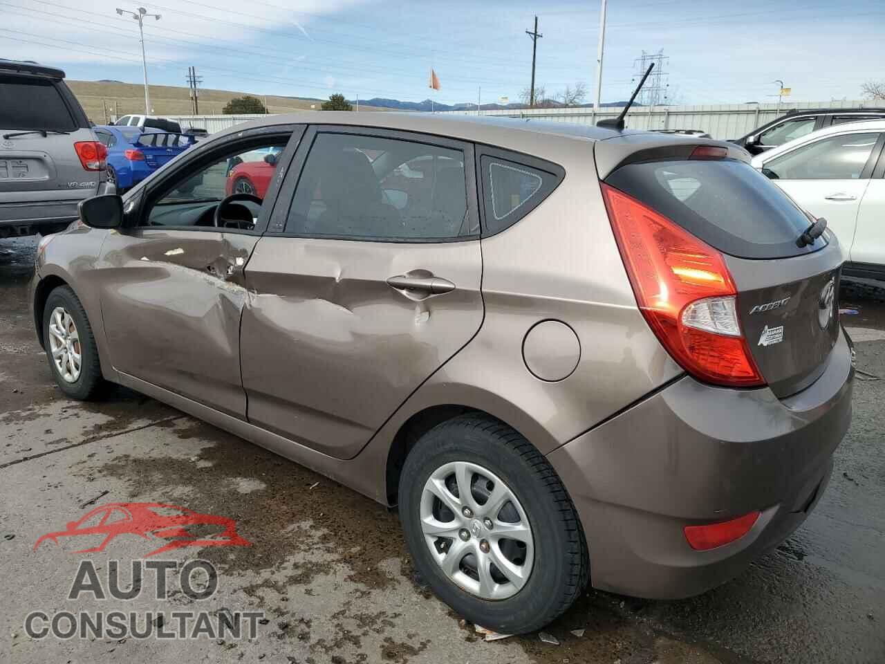 HYUNDAI ACCENT 2013 - KMHCT5AE5DU068574