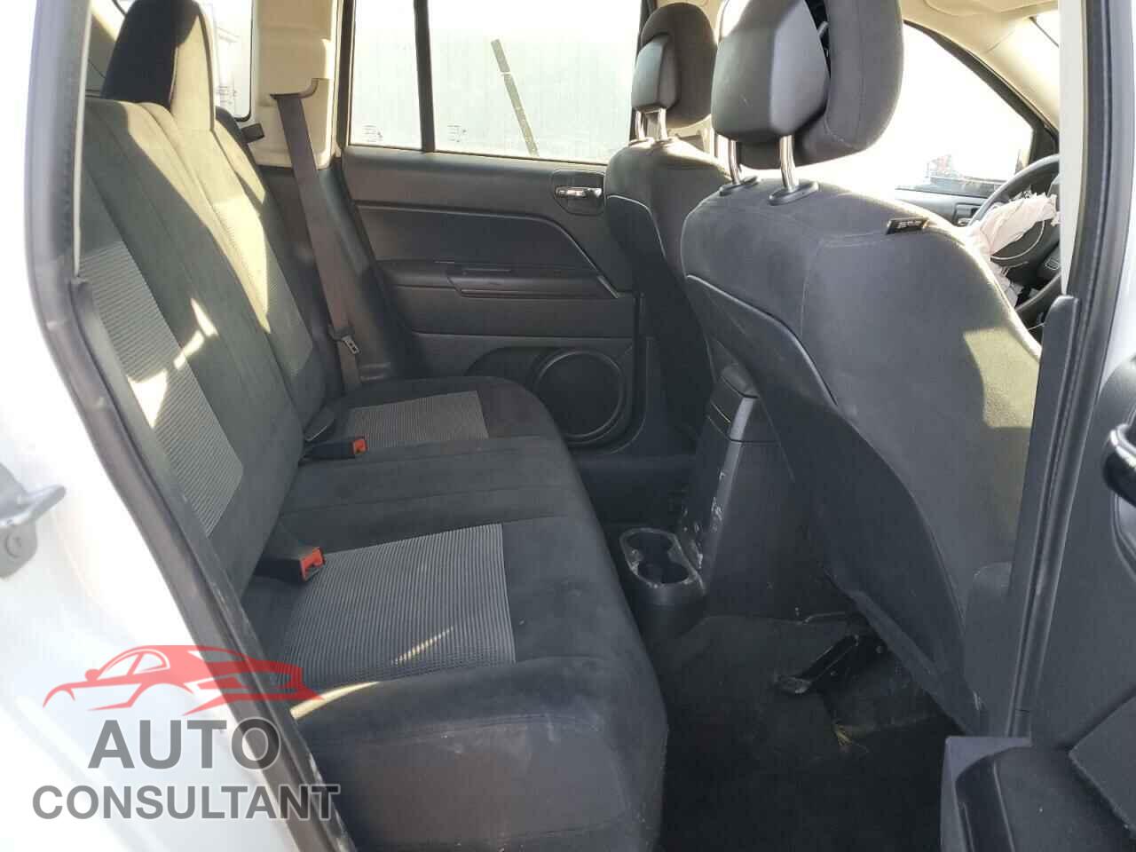 JEEP COMPASS 2017 - 1C4NJDBB2HD106687