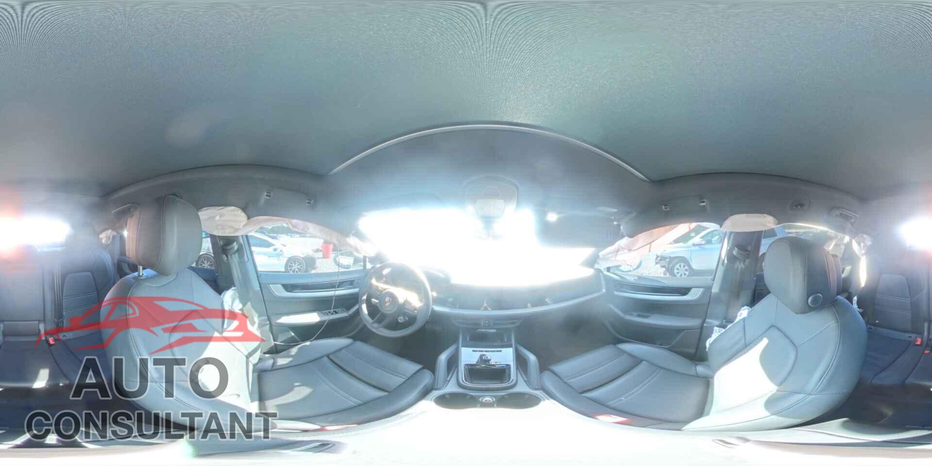PORSCHE CAYENNE 2024 - WP1BA2AY6RDA54574