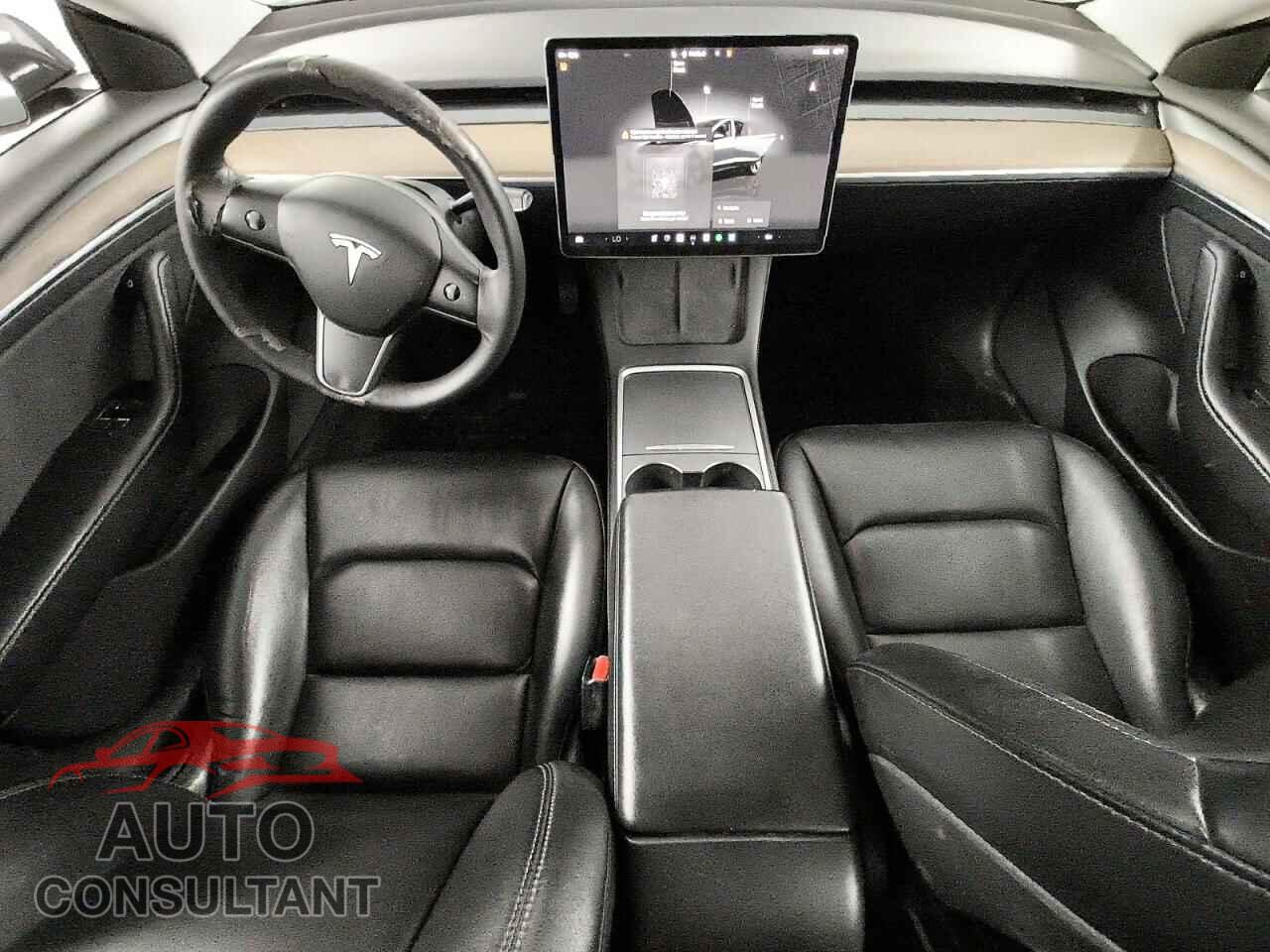 TESLA MODEL 3 2022 - 5YJ3E1EA3NF290121