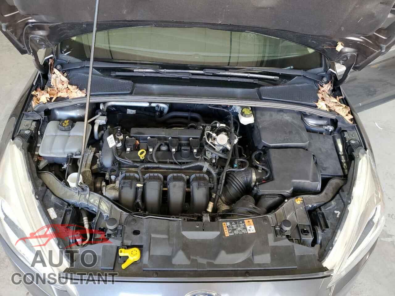 FORD FOCUS 2017 - 1FADP3E22HL208857