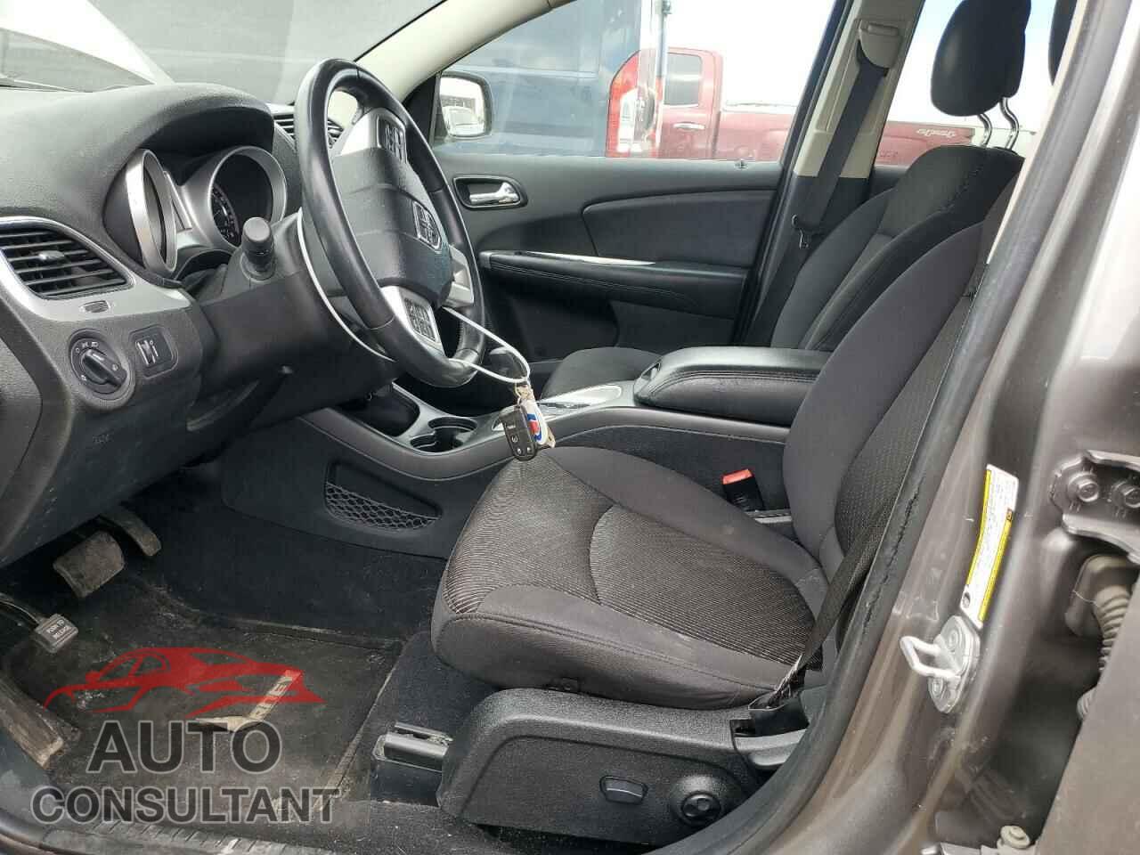 DODGE JOURNEY 2012 - 3C4PDCBGXCT271136