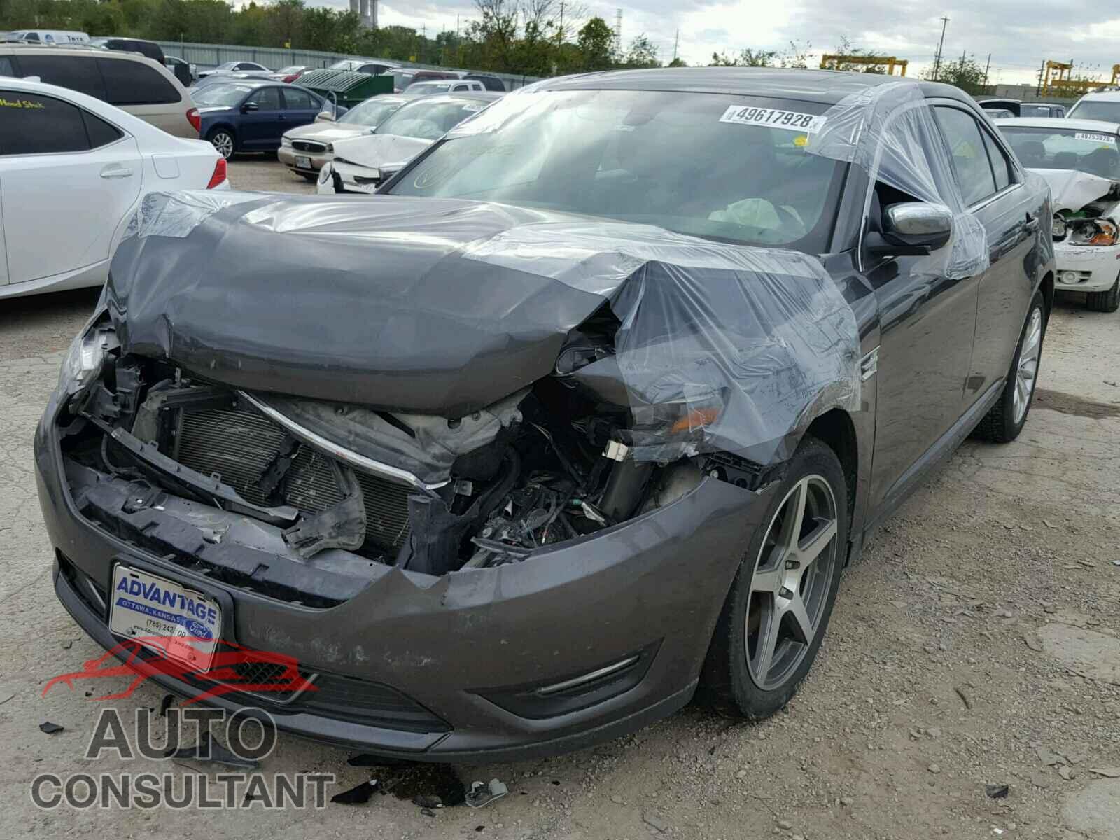 FORD TAURUS 2016 - 1FAHP2F82GG105055