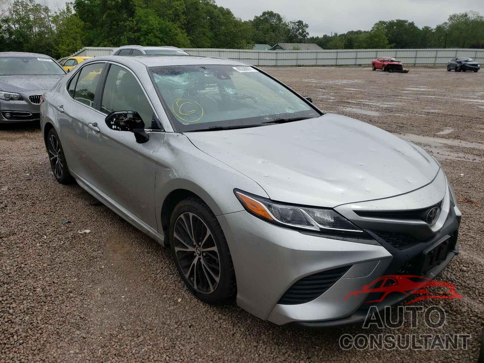 TOYOTA CAMRY 2018 - JTNB11HK9J3038839