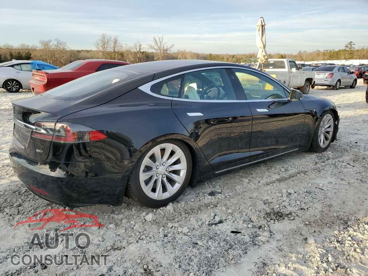 TESLA MODEL S 2017 - 5YJSA1E28HF199642